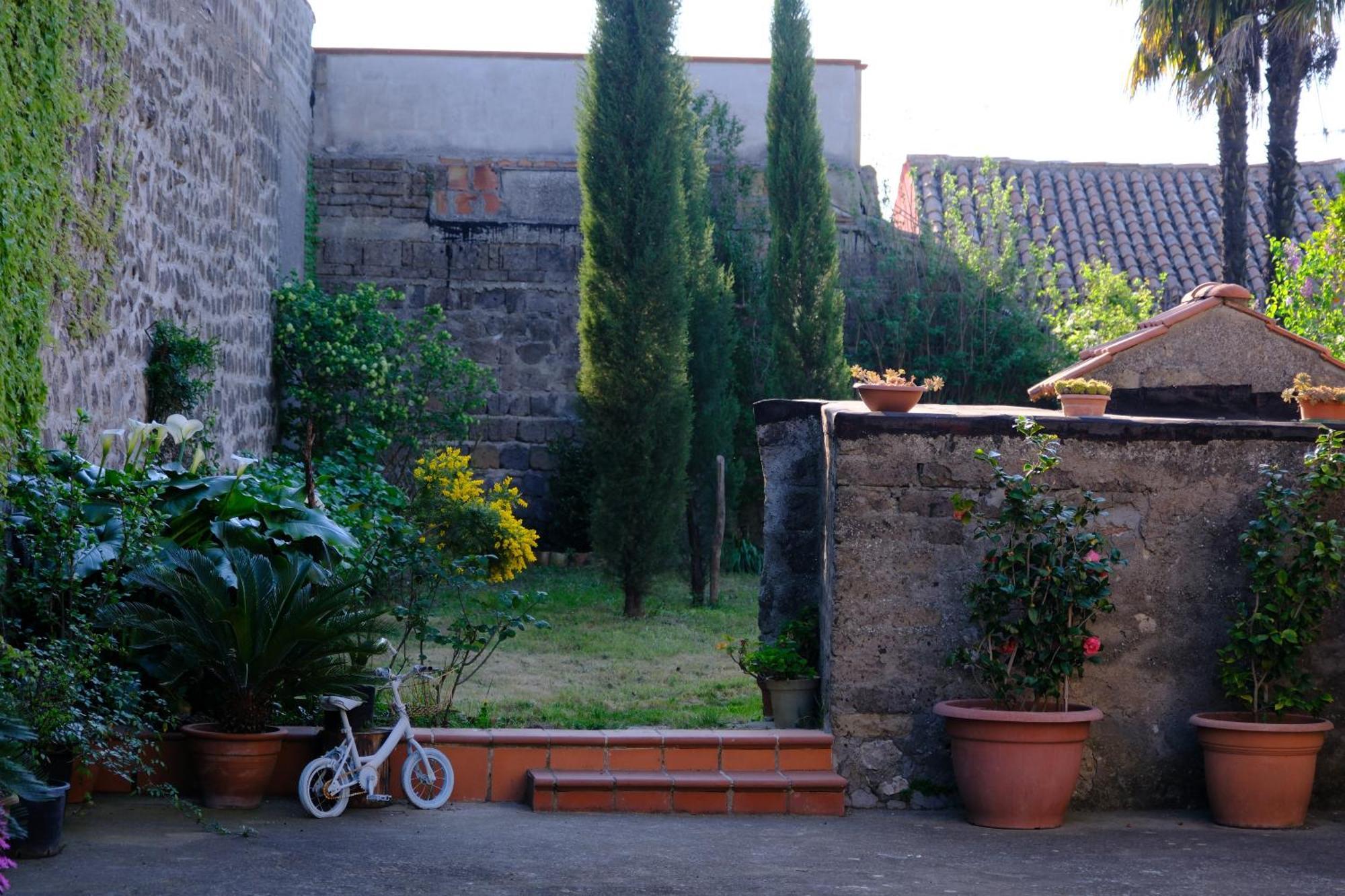 Conte Spencer Bed and Breakfast Caserta Vecchia Exterior foto