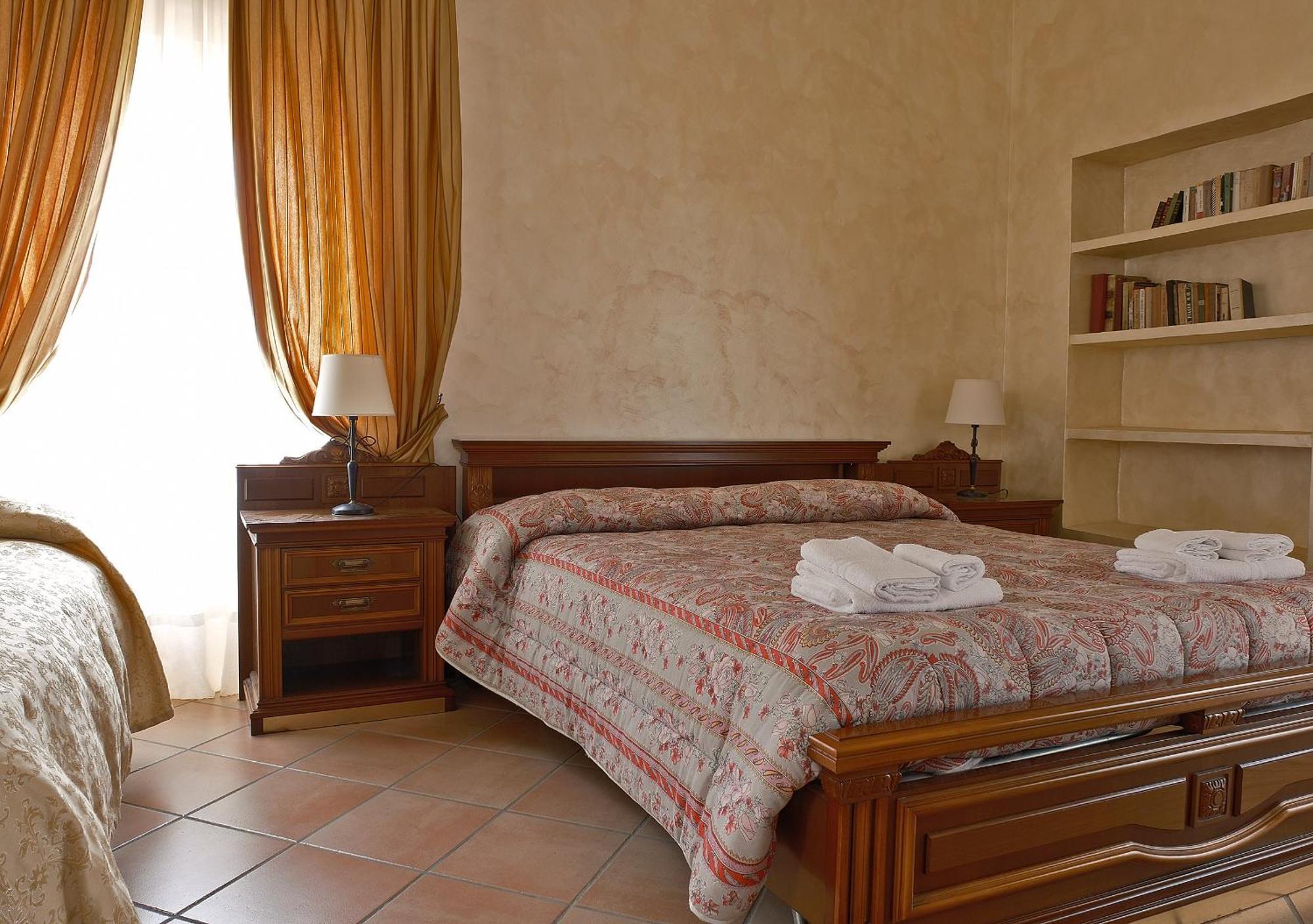 Conte Spencer Bed and Breakfast Caserta Vecchia Exterior foto